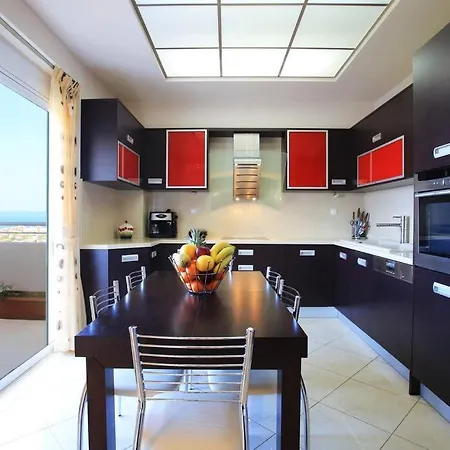 Villa Pelagos View *